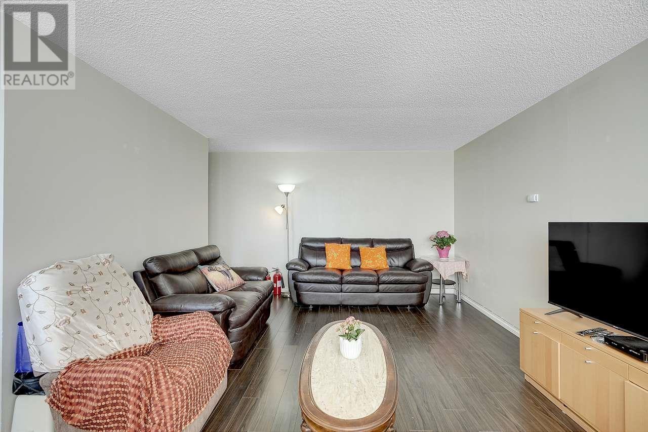 906 620 Seventh Ave Avenue, New Westminster, British Columbia  V3M 5T6 - Photo 4 - R2882654