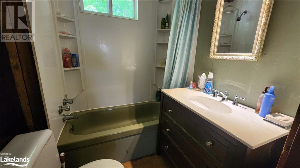 2471 Highway 60, Huntsville, Ontario  P1H 2J6 - Photo 15 - 40602479