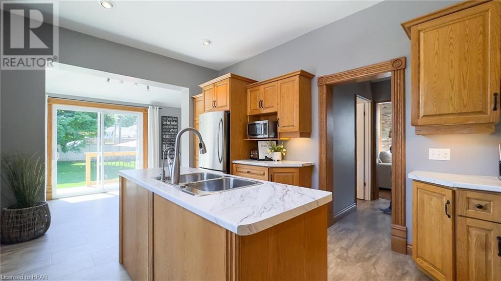 33 Goshen Street N, Bluewater, Ontario  N0M 2T0 - Photo 12 - 40601299