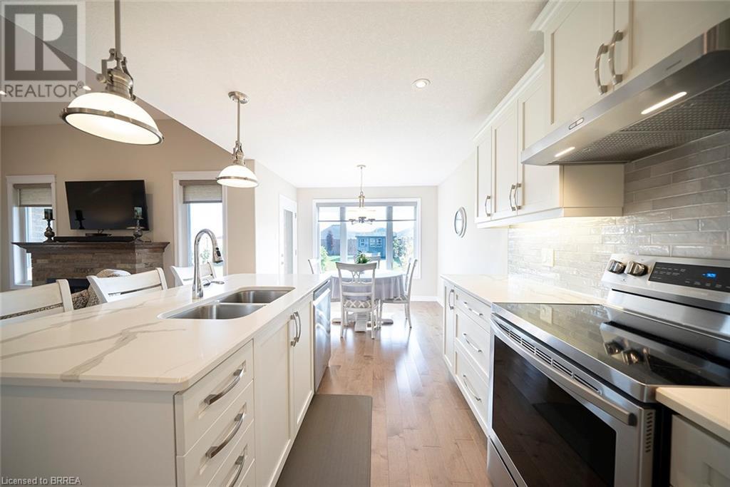 27 Stonebridge Place, Simcoe, Ontario  N3Y 0E6 - Photo 12 - 40605252