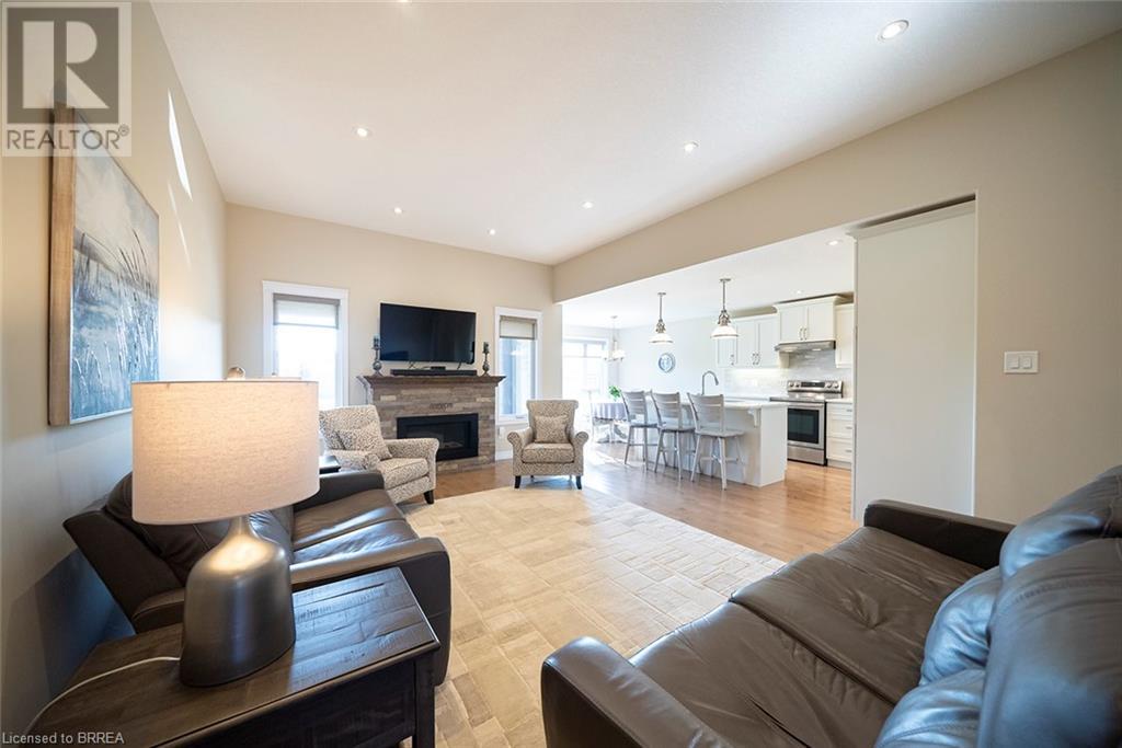 27 Stonebridge Place, Simcoe, Ontario  N3Y 0E6 - Photo 5 - 40605252