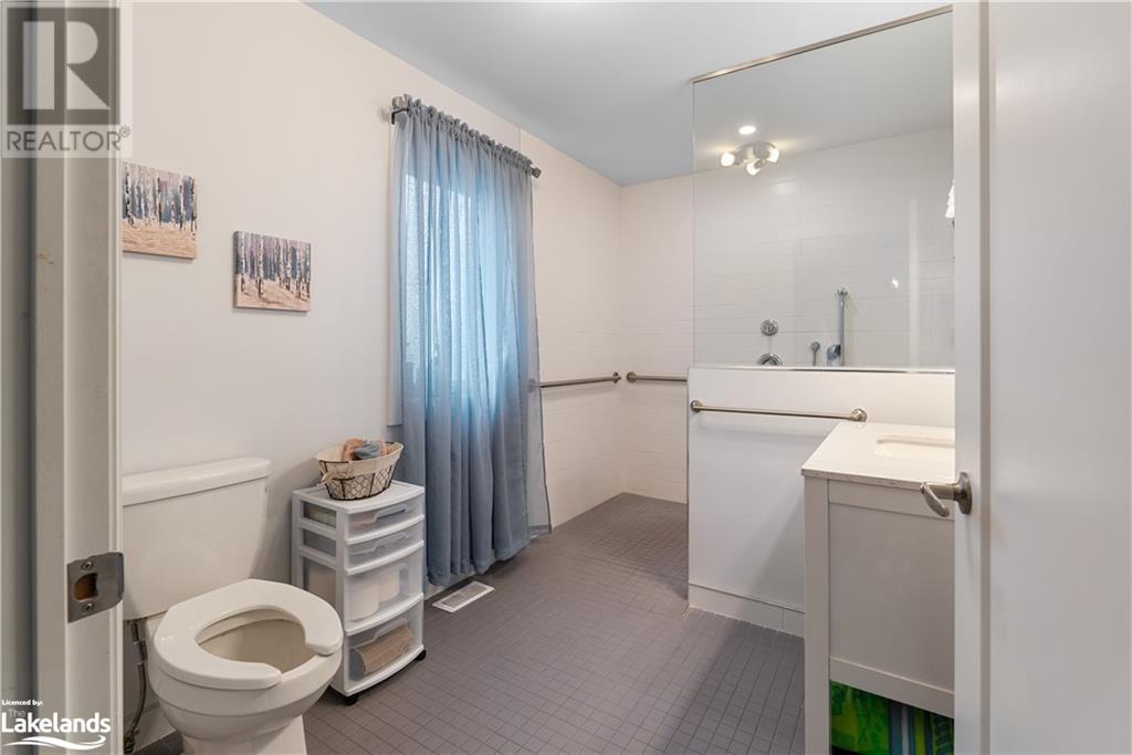 88 Henry Street, Barrie, Ontario  L4N 1C8 - Photo 17 - 40603110