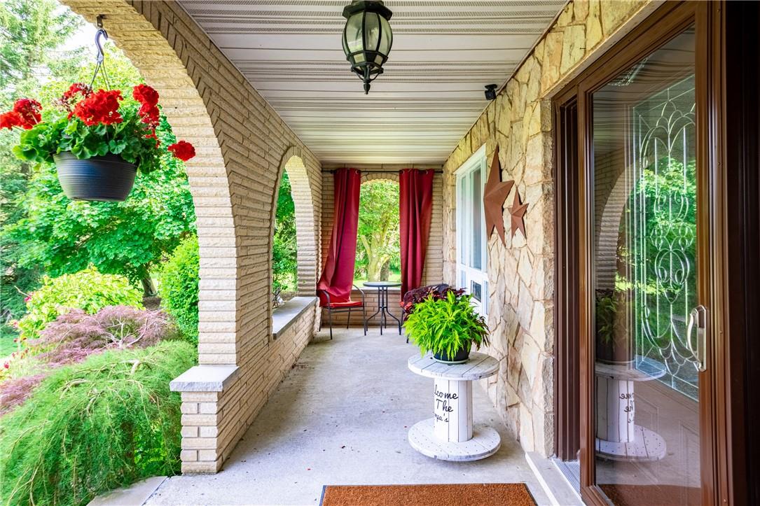 1239 Westbrook Rd Road, Hamilton, Ontario  L0R 1E0 - Photo 4 - H4196713