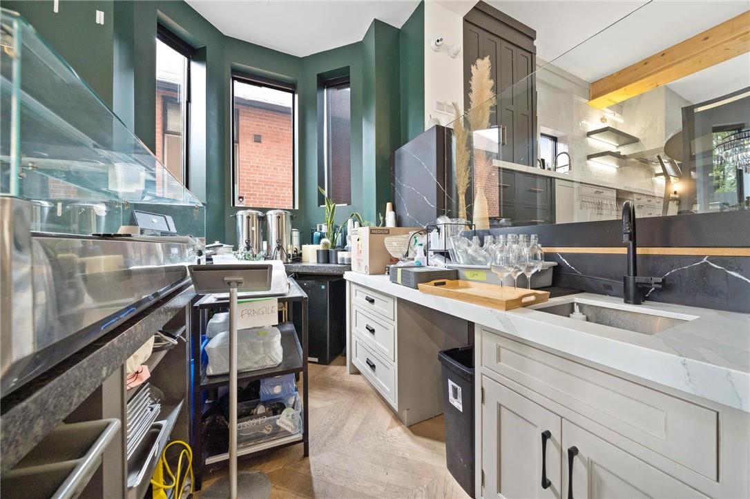 215 Locke Street S, Hamilton, Ontario  L8P 4B6 - Photo 16 - H4197077