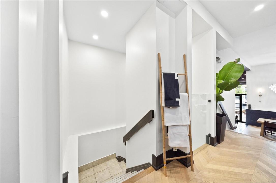 215 Locke Street S, Hamilton, Ontario  L8P 4B6 - Photo 29 - H4197077