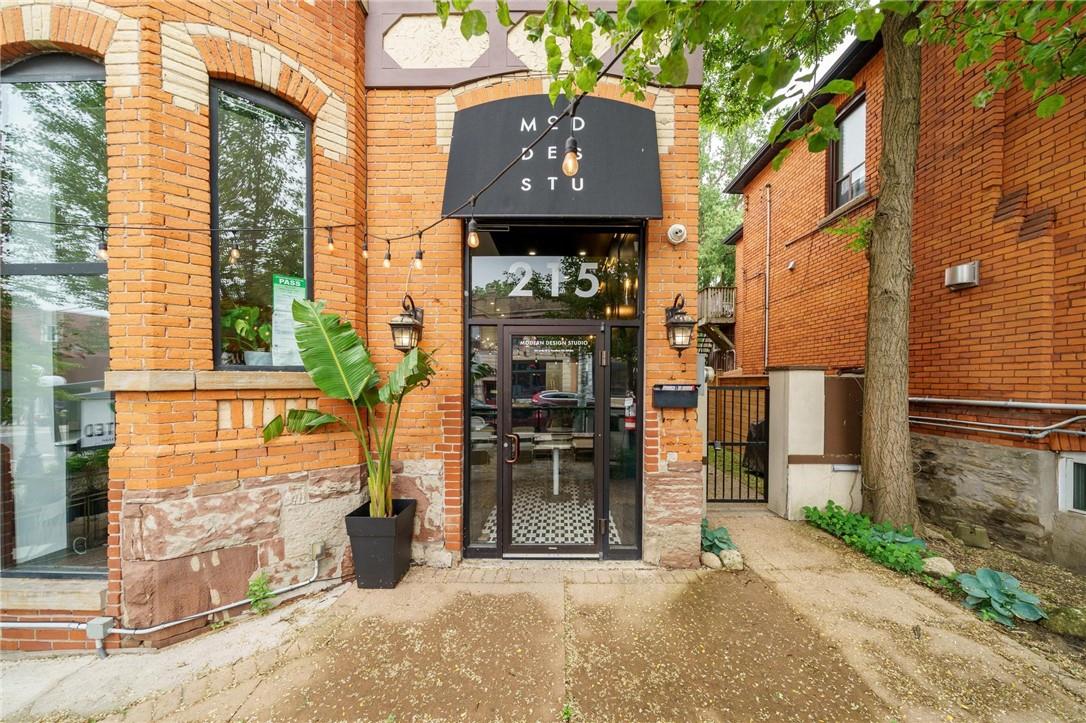 215 Locke Street S, Hamilton, Ontario  L8P 4B6 - Photo 3 - H4197077