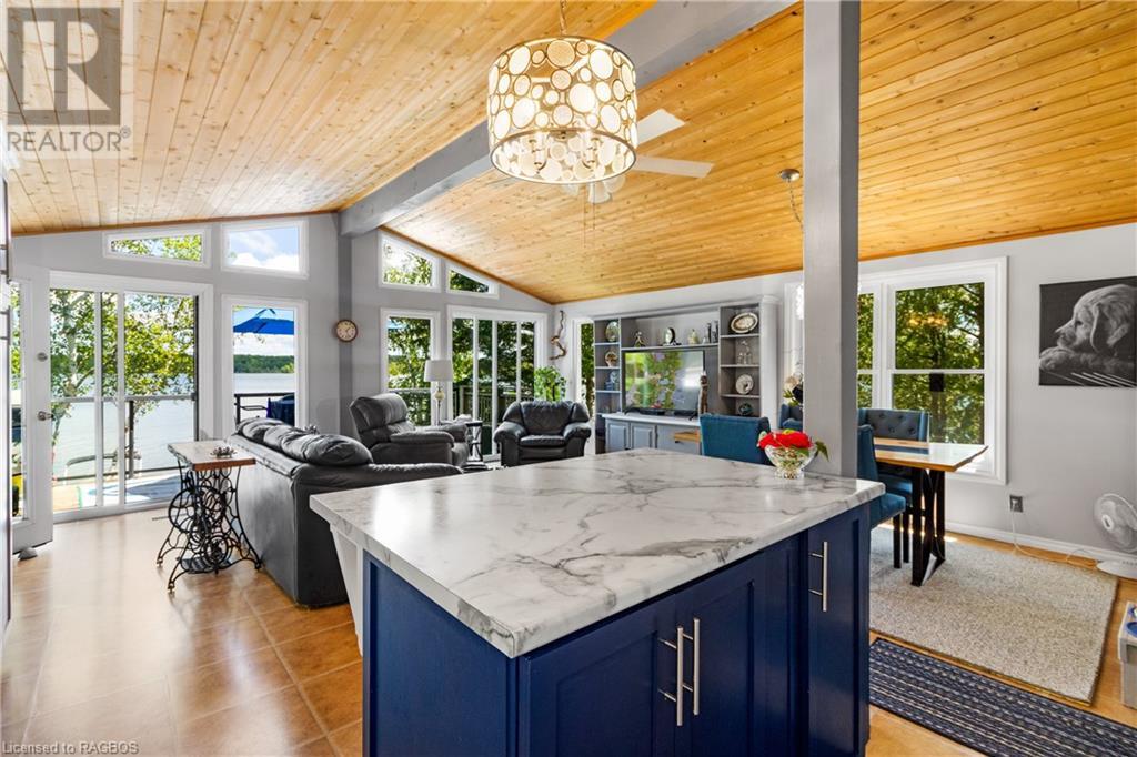 156 Miller Lake Shore Road, Northern Bruce Peninsula, Ontario  N0H 1Z0 - Photo 11 - 40600136