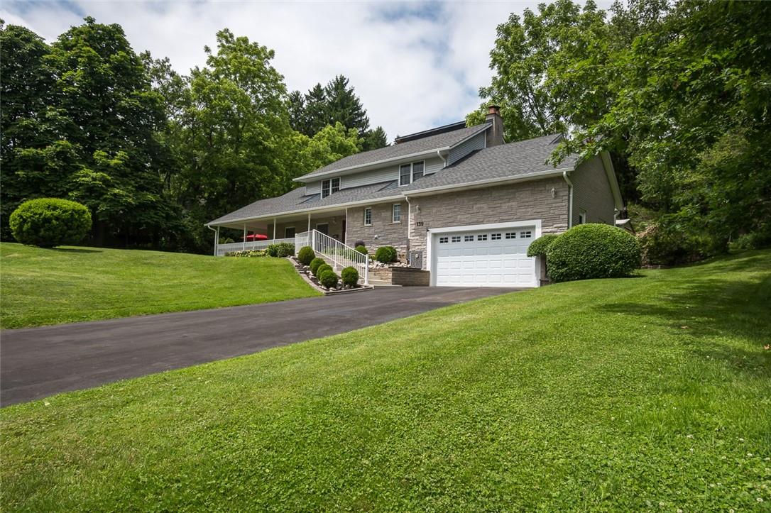 139 Hillcrest Avenue, Hamilton, Ontario  L9H 4X9 - Photo 1 - H4196453