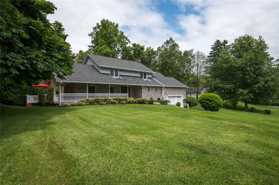 139 Hillcrest Avenue, Hamilton, Ontario  L9H 4X9 - Photo 3 - H4196453