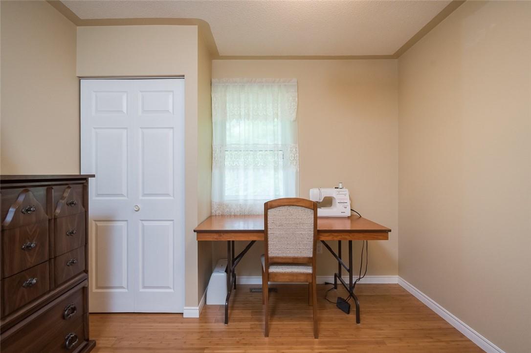 139 Hillcrest Avenue, Hamilton, Ontario  L9H 4X9 - Photo 38 - H4196453