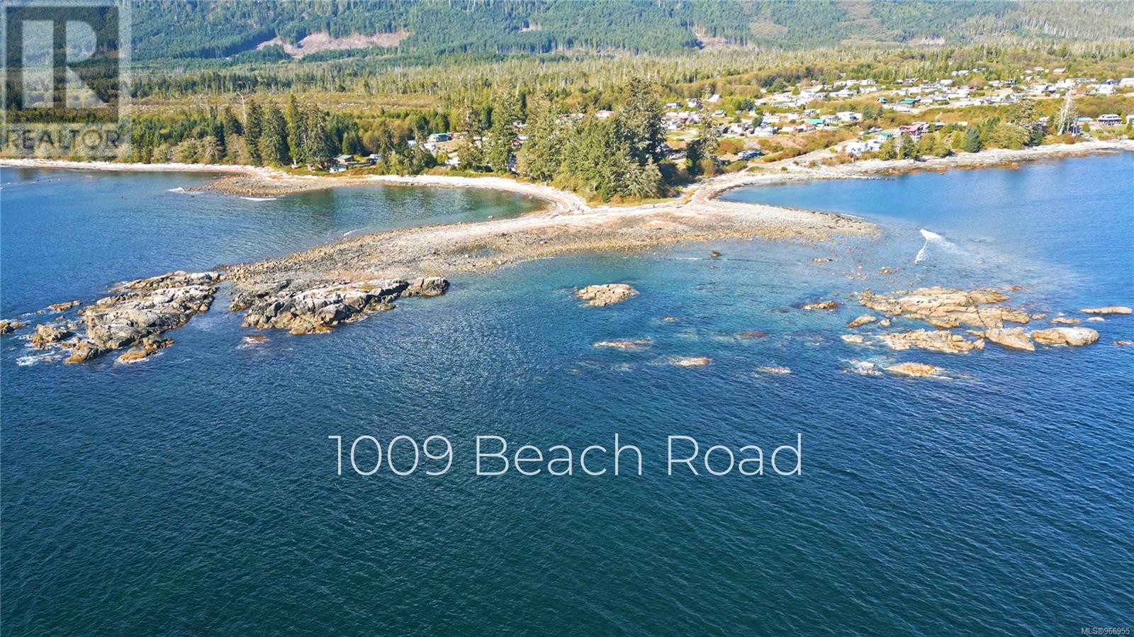 1009 Beach Rd, Ucluelet, British Columbia