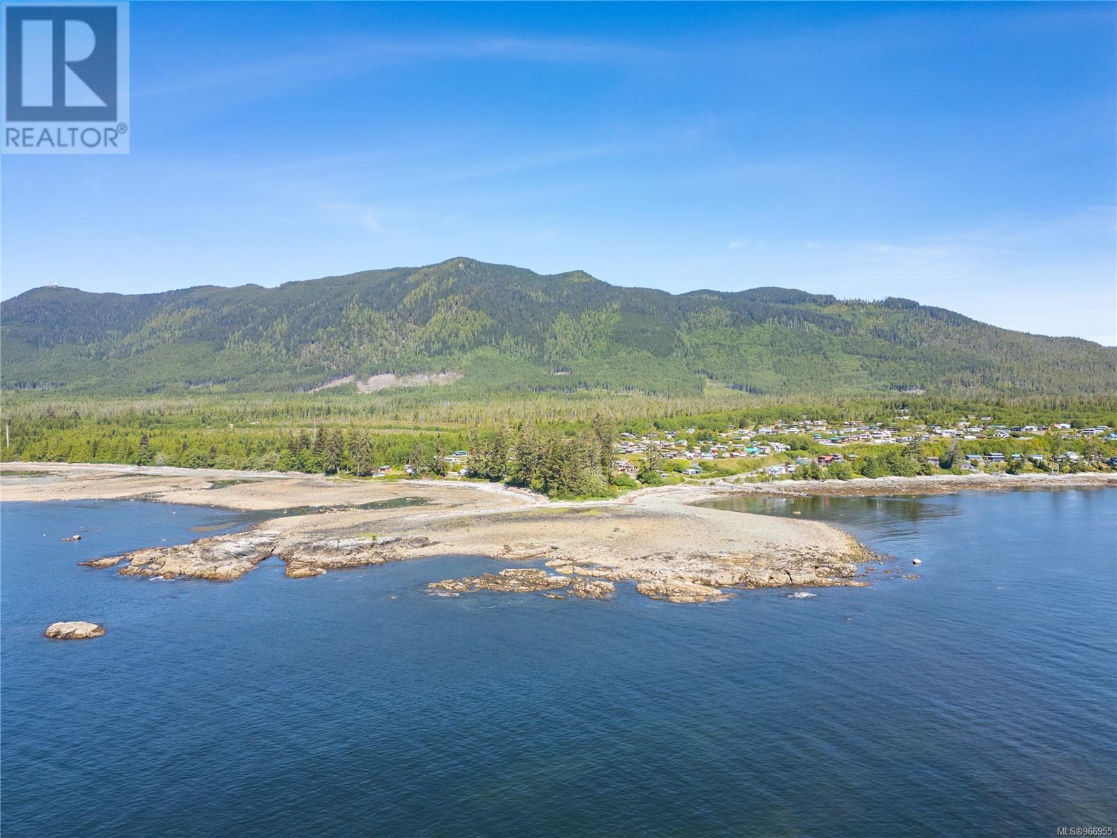 1009 Beach Rd, Ucluelet, British Columbia  V0R 3A0 - Photo 16 - 966955