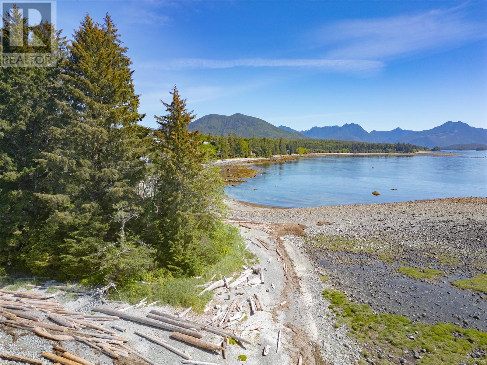 1009 Beach Rd, Ucluelet, British Columbia  V0R 3A0 - Photo 6 - 966955