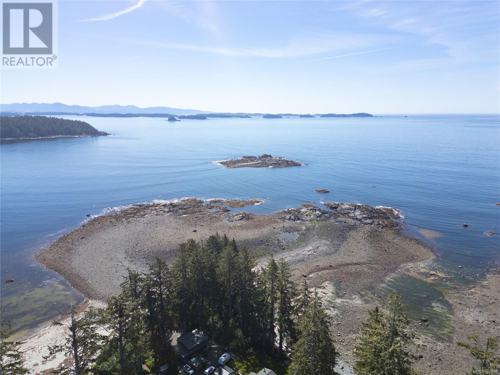 1009 Beach Rd, Ucluelet, British Columbia  V0R 3A0 - Photo 8 - 966955