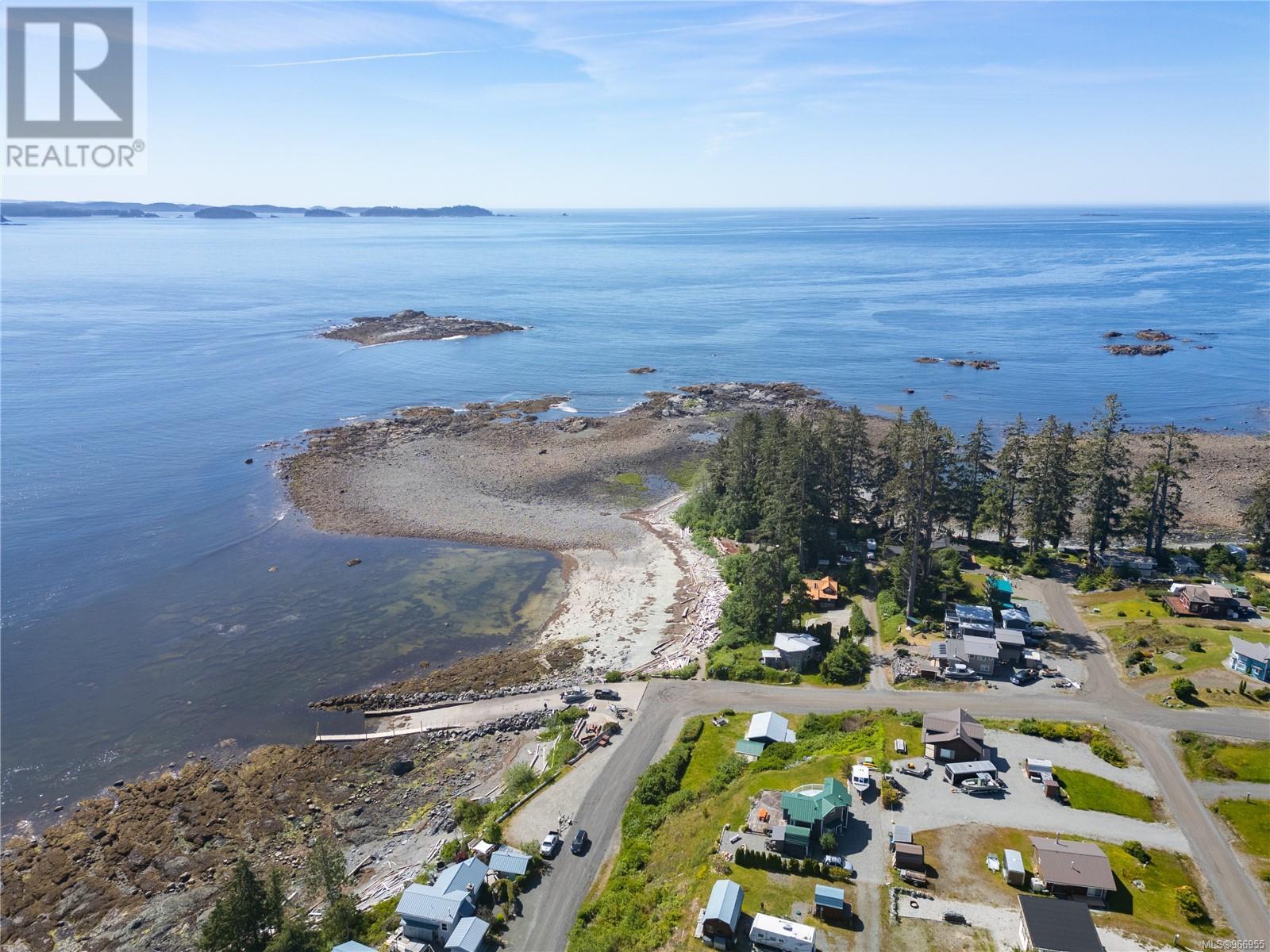 1009 Beach Rd, Ucluelet, British Columbia  V0R 3A0 - Photo 9 - 966955