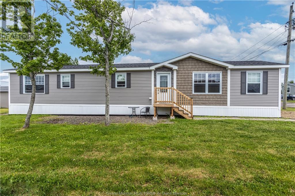 22 Renous Lane, Dieppe, New Brunswick E1A 8Z3 (27036670) The Property