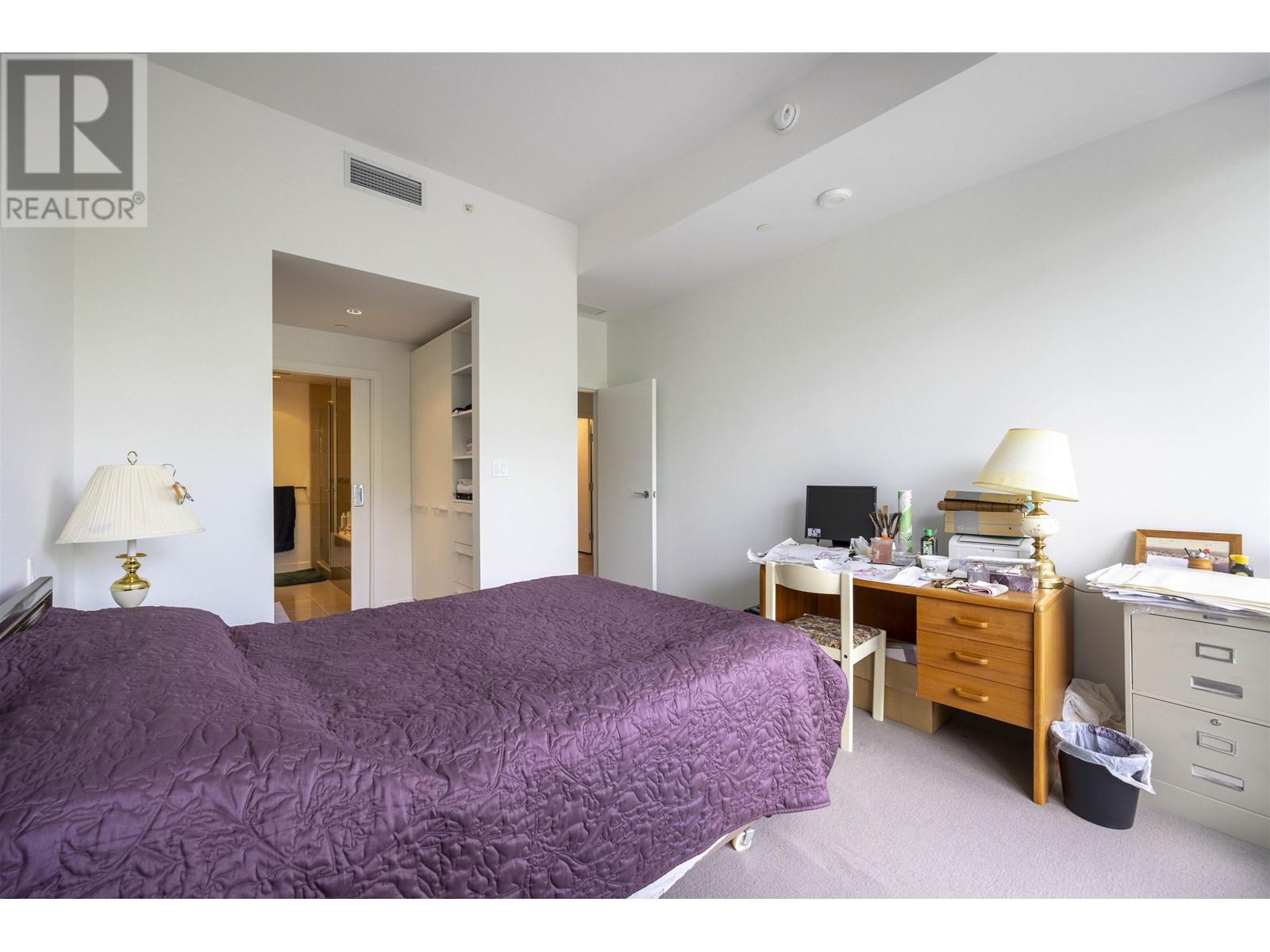 Listing Picture 14 of 27 : 206 6622 PEARSON WAY, Richmond / 烈治文 - 魯藝地產 Yvonne Lu Group - MLS Medallion Club Member