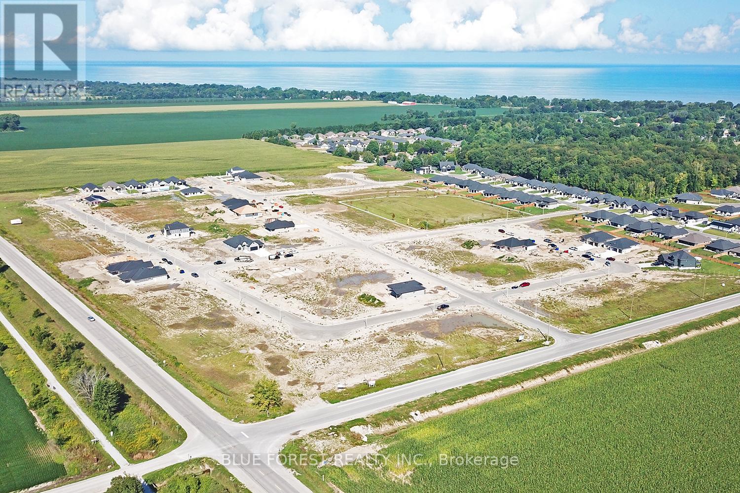 6739 SHAKER LANE, plympton-wyoming, Ontario