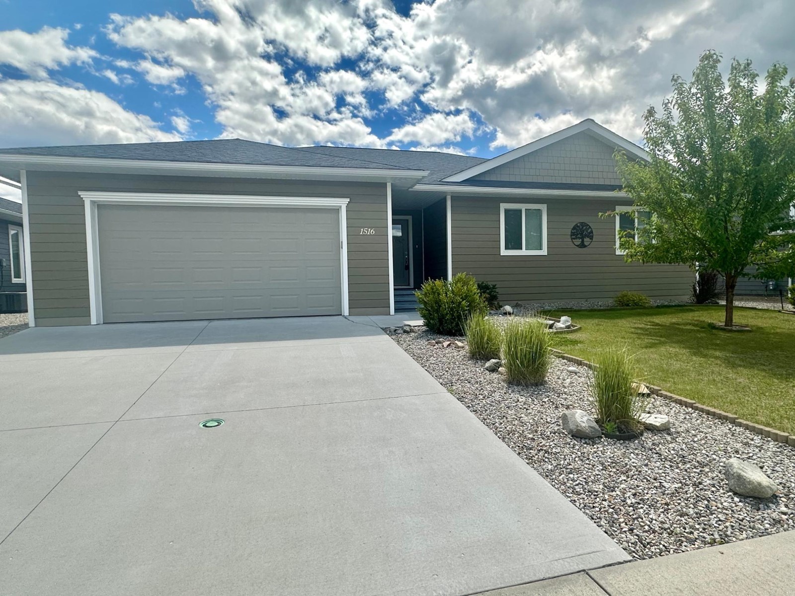 1516 ROSEWOOD LANE, castlegar, British Columbia