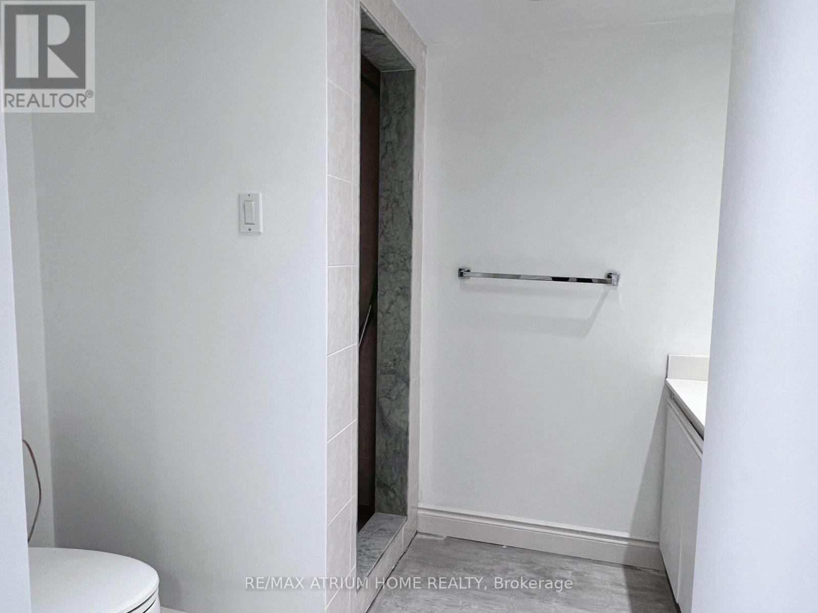 Lower - 4246 Sheppard Avenue E, Toronto (Agincourt South-Malvern West), Ontario  M1S 1T5 - Photo 12 - E8438374