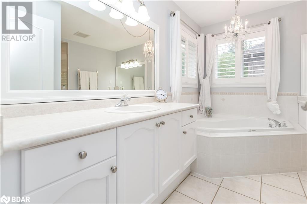 6 Orsi Court, Barrie, Ontario  L4N 0C7 - Photo 30 - 40594580