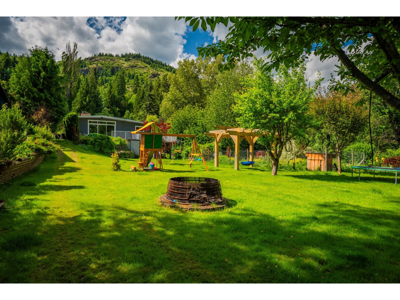 1080 Highway 3b, Beaver Falls, British Columbia  V0G 1P0 - Photo 22 - 2477683