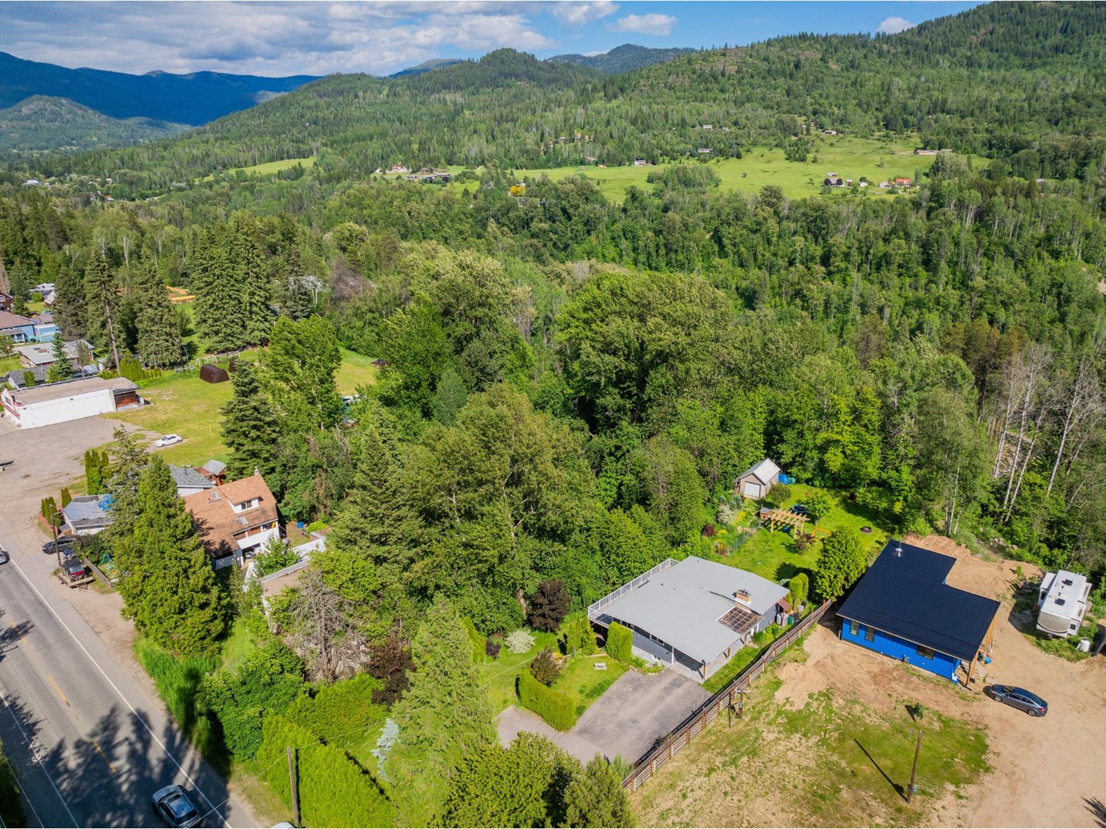 1080 Highway 3b, Beaver Falls, British Columbia  V0G 1P0 - Photo 67 - 2477683