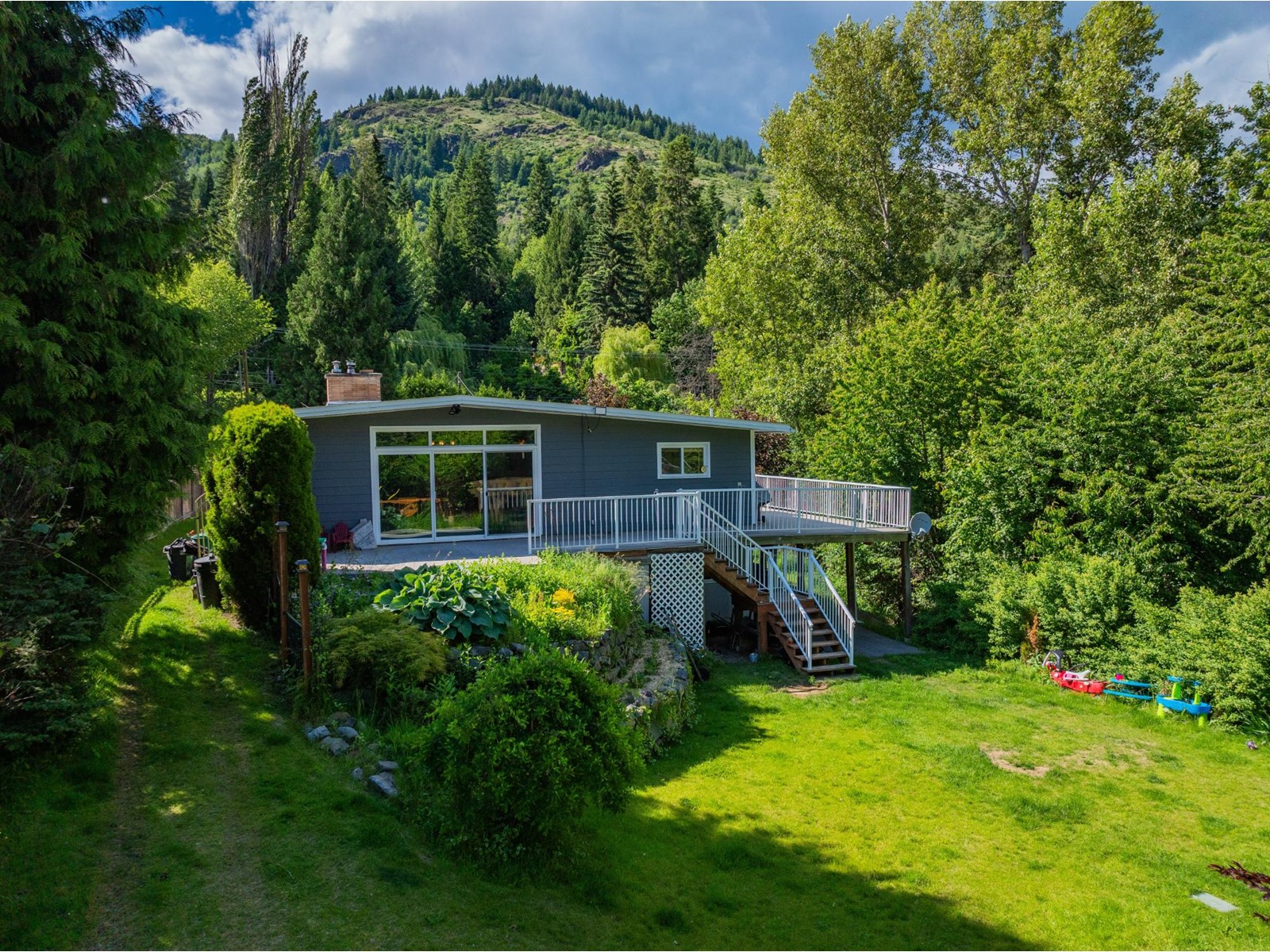 1080 Highway 3b, Beaver Falls, British Columbia  V0G 1P0 - Photo 73 - 2477683