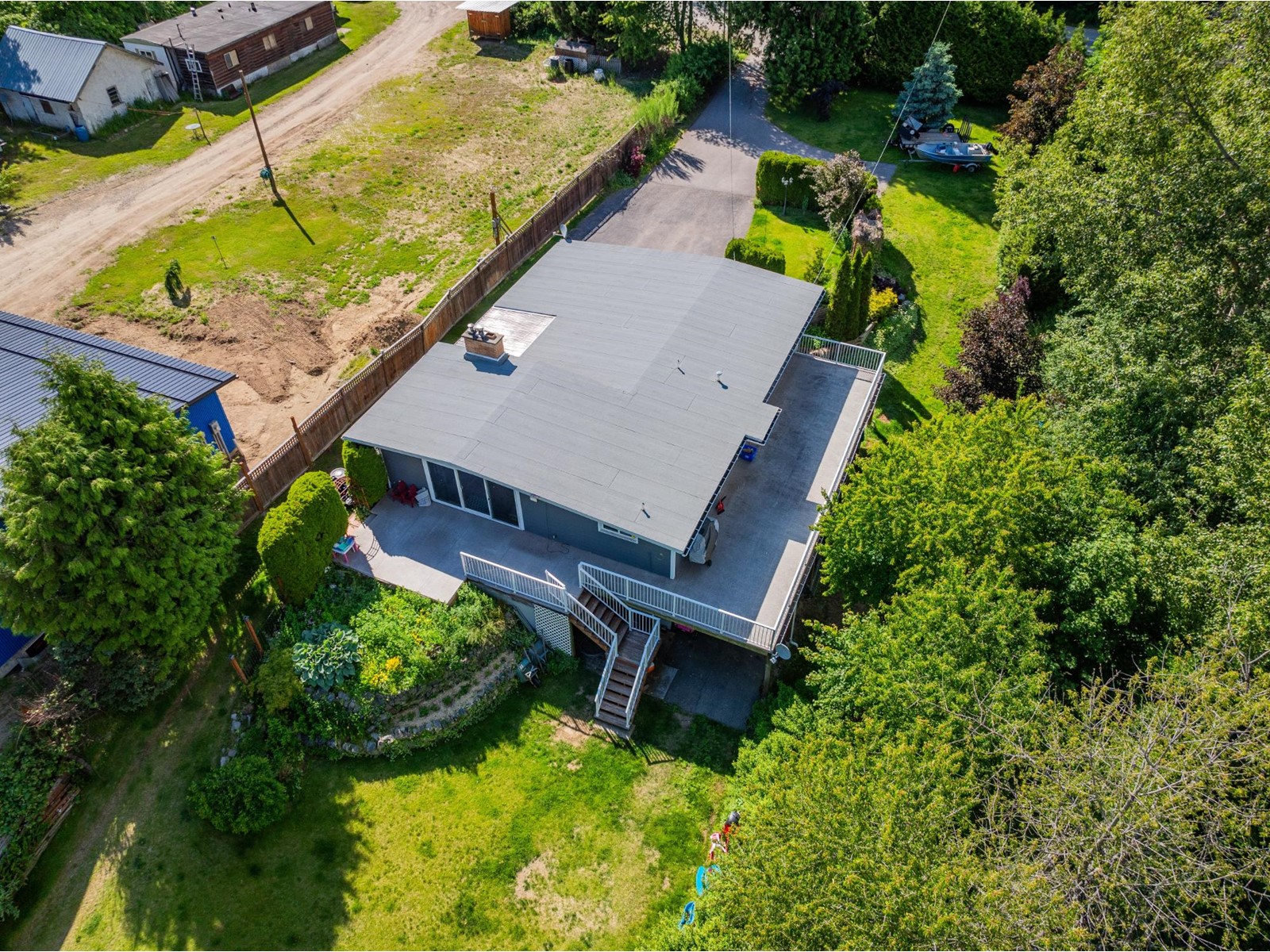 1080 Highway 3b, Beaver Falls, British Columbia  V0G 1P0 - Photo 79 - 2477683