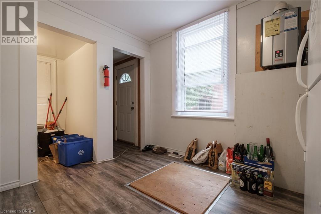 220 Dalhousie Street, Brantford, Ontario  N3S 3T7 - Photo 10 - 40601275