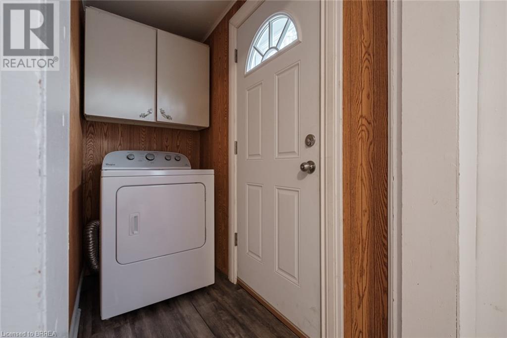 220 Dalhousie Street, Brantford, Ontario  N3S 3T7 - Photo 11 - 40601275