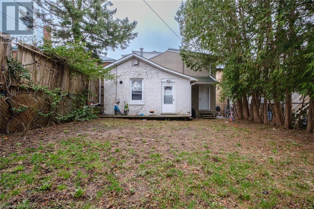 220 Dalhousie Street, Brantford, Ontario  N3S 3T7 - Photo 27 - 40601275