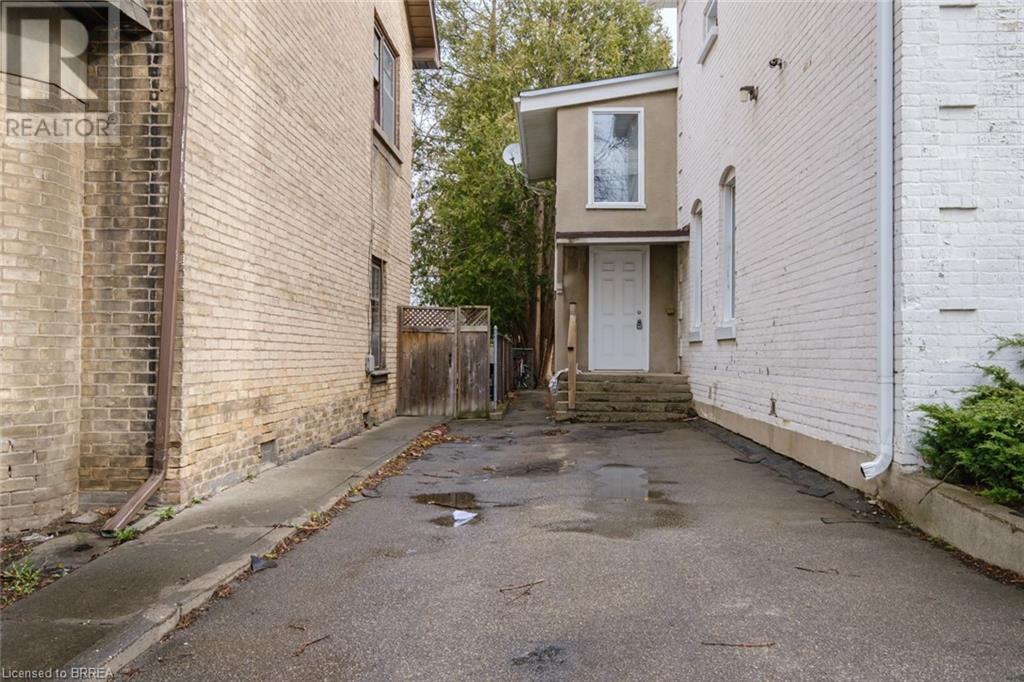 220 Dalhousie Street, Brantford, Ontario  N3S 3T7 - Photo 30 - 40601275