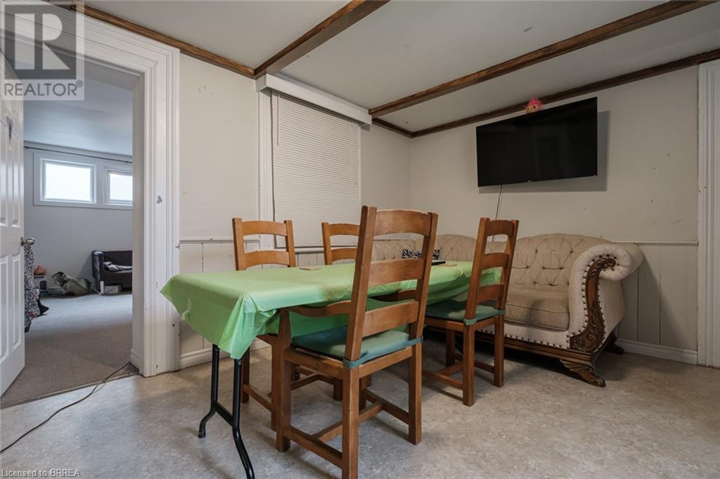 220 Dalhousie Street, Brantford, Ontario  N3S 3T7 - Photo 6 - 40601275