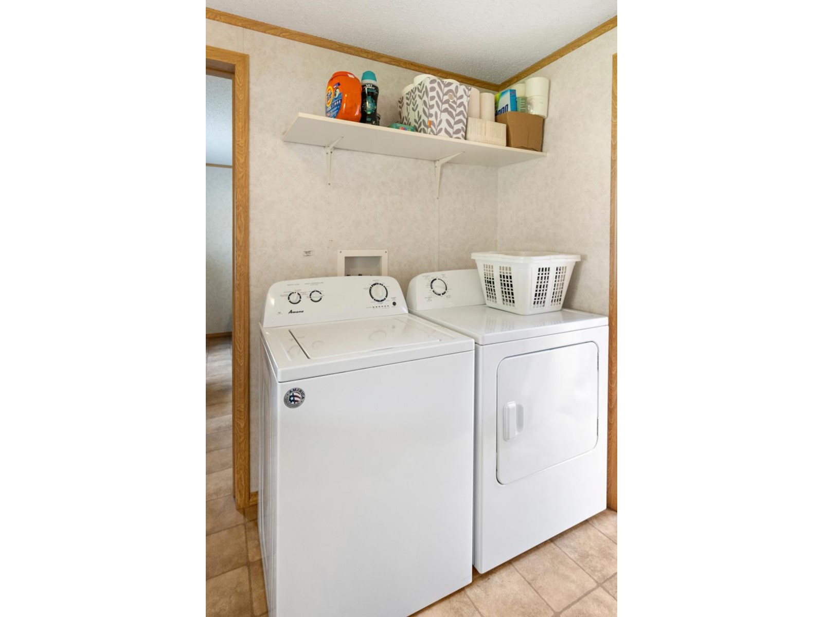 976 Waterloo Road, Castlegar, British Columbia  V1N 4M3 - Photo 18 - 2477687