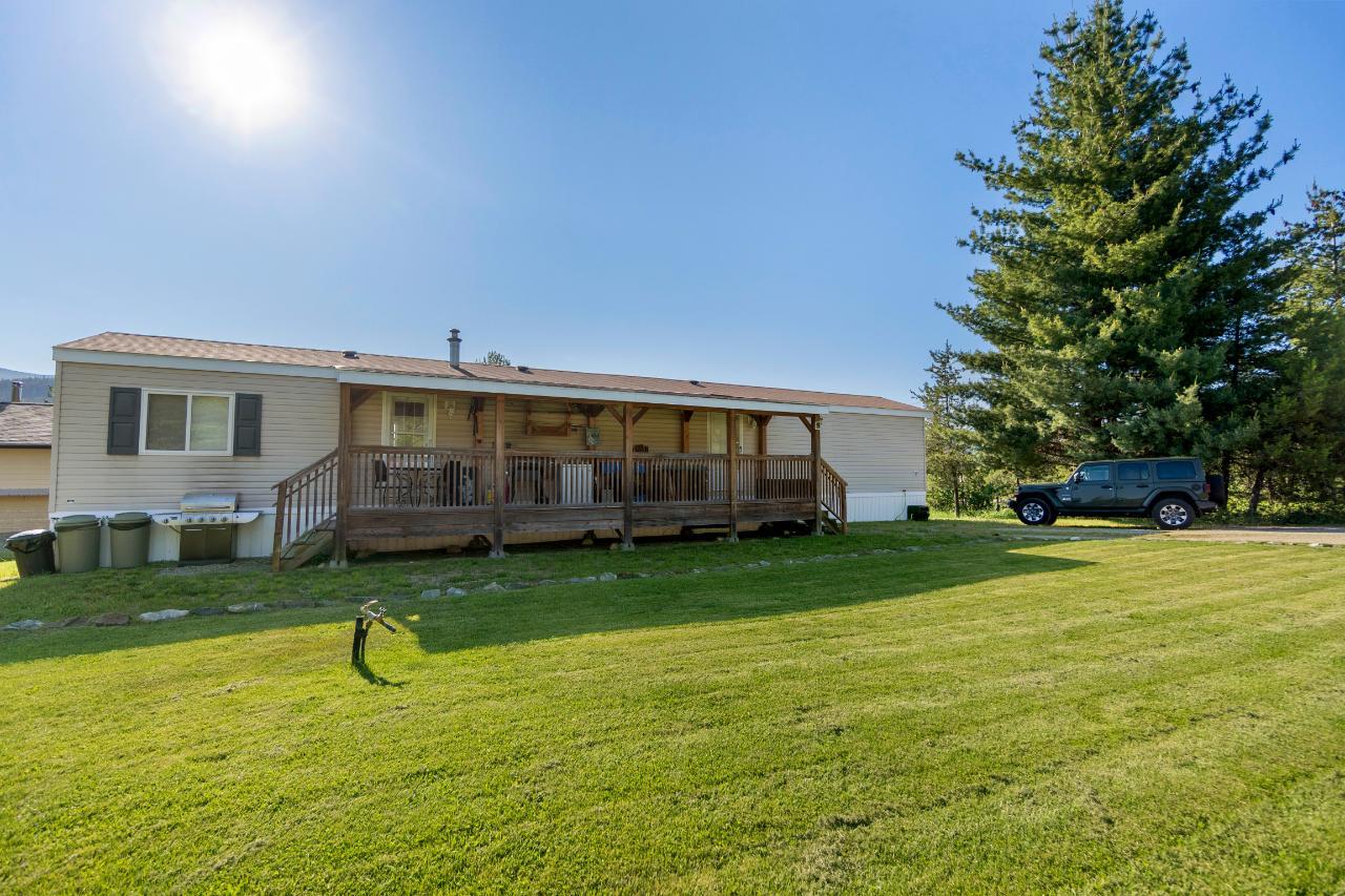 976 Waterloo Road, Castlegar, British Columbia  V1N 4M3 - Photo 25 - 2477687