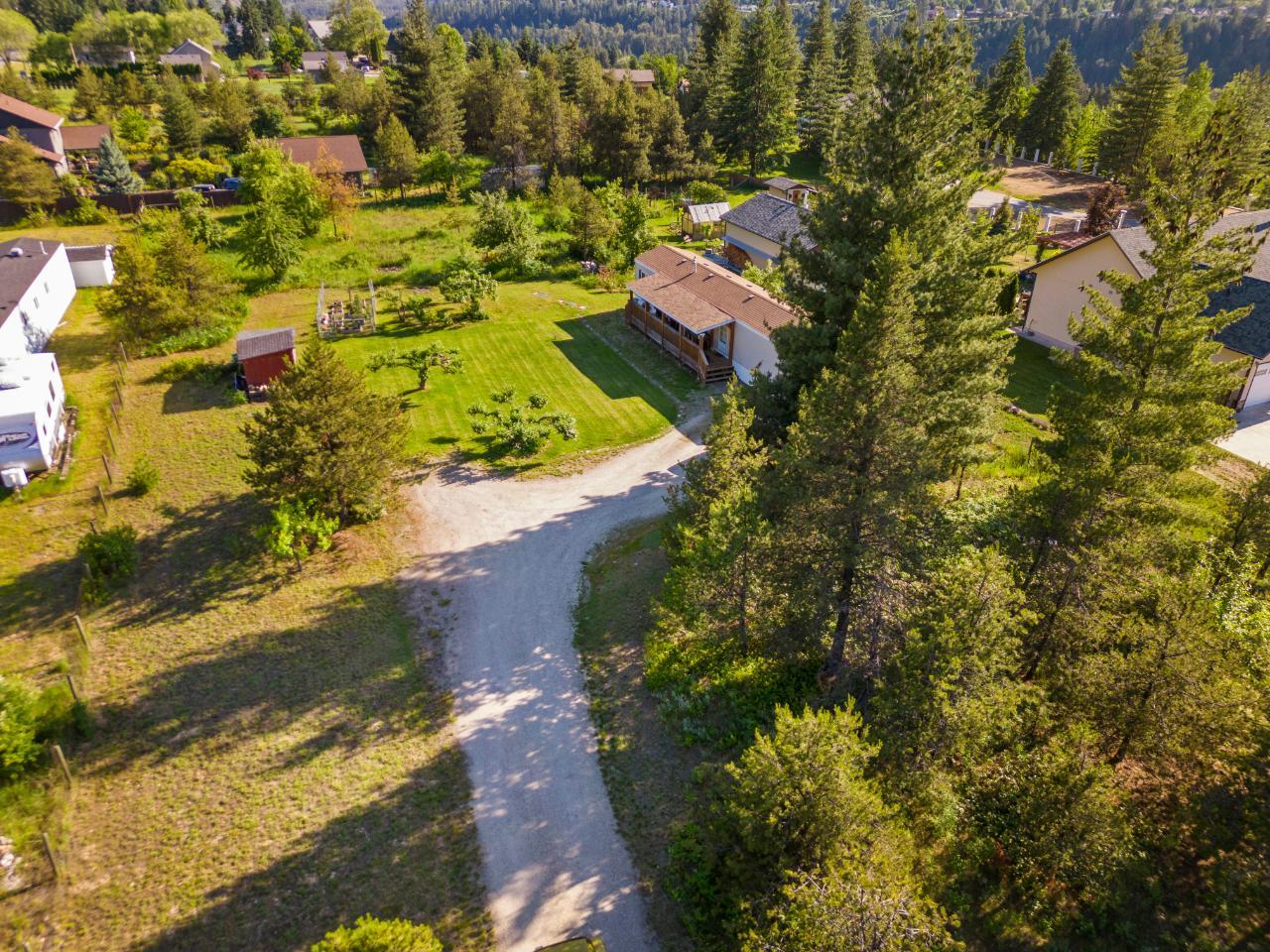 976 Waterloo Road, Castlegar, British Columbia  V1N 4M3 - Photo 29 - 2477687