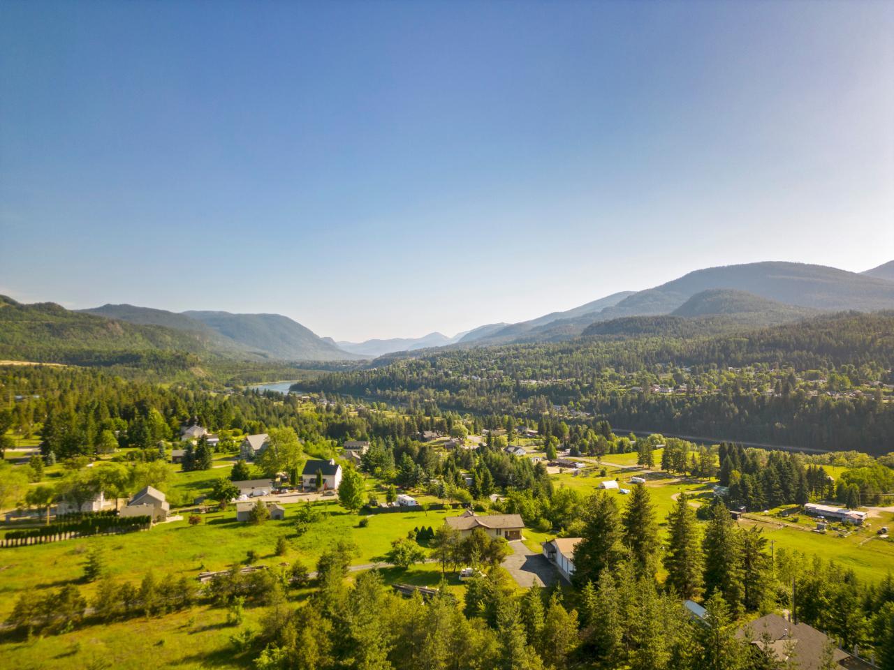 976 Waterloo Road, Castlegar, British Columbia  V1N 4M3 - Photo 35 - 2477687