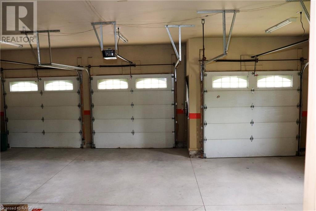 2511 George Parkway, Springwater, Ontario  L0L 1Y3 - Photo 10 - 40596872