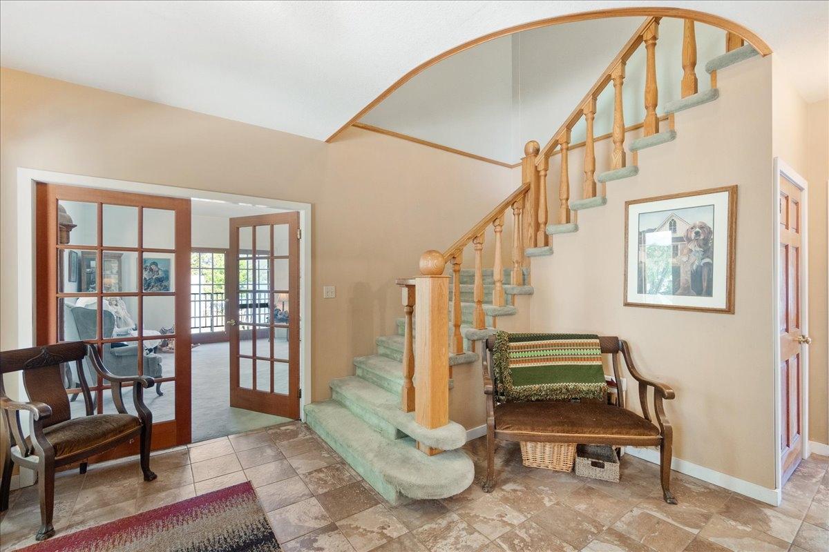 1090 Highway 3a, Nelson, British Columbia  V1L 6J5 - Photo 16 - 2477697