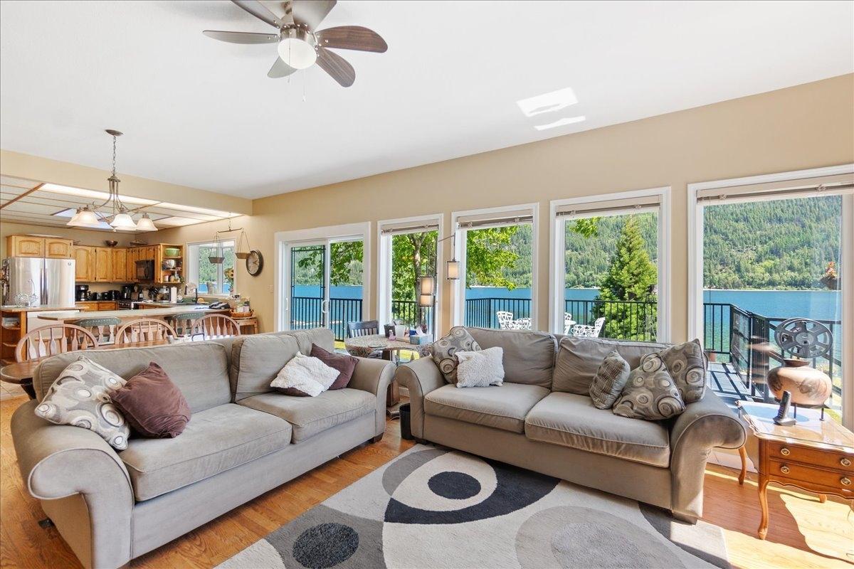 1090 Highway 3a, Nelson, British Columbia  V1L 6J5 - Photo 21 - 2477697