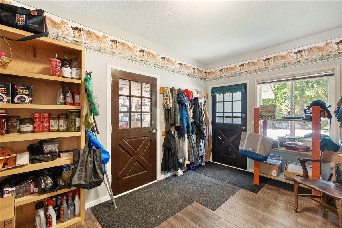 1090 Highway 3a, Nelson, British Columbia  V1L 6J5 - Photo 43 - 2477697