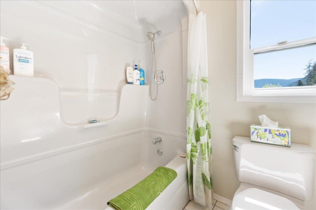 1090 Highway 3a, Nelson, British Columbia  V1L 6J5 - Photo 51 - 2477697