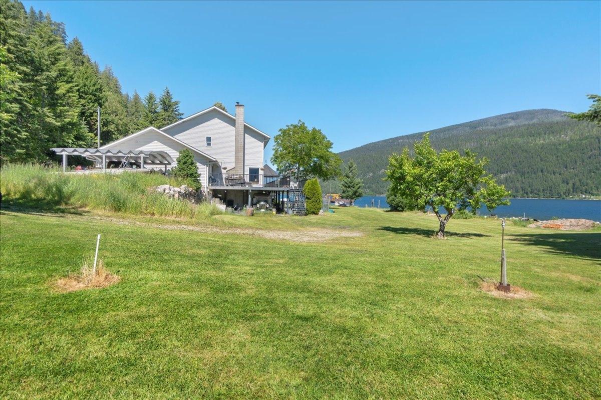 1090 Highway 3a, Nelson, British Columbia  V1L 6J5 - Photo 74 - 2477697