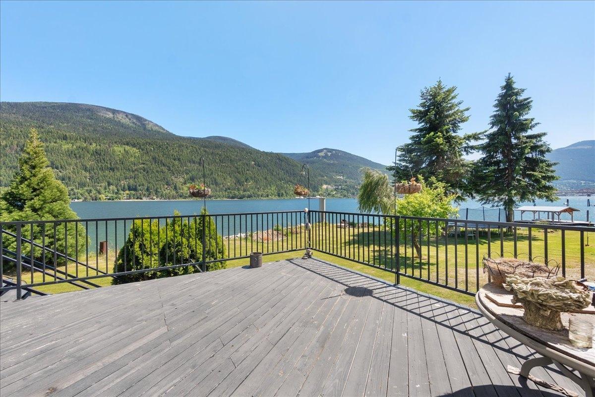 1090 Highway 3a, Nelson, British Columbia  V1L 6J5 - Photo 75 - 2477697