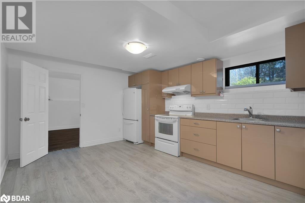 454 Laclie Street, Orillia, Ontario  L3V 4P8 - Photo 26 - 40606025