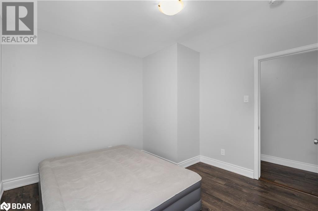 454 Laclie Street, Orillia, Ontario  L3V 4P8 - Photo 8 - 40606025