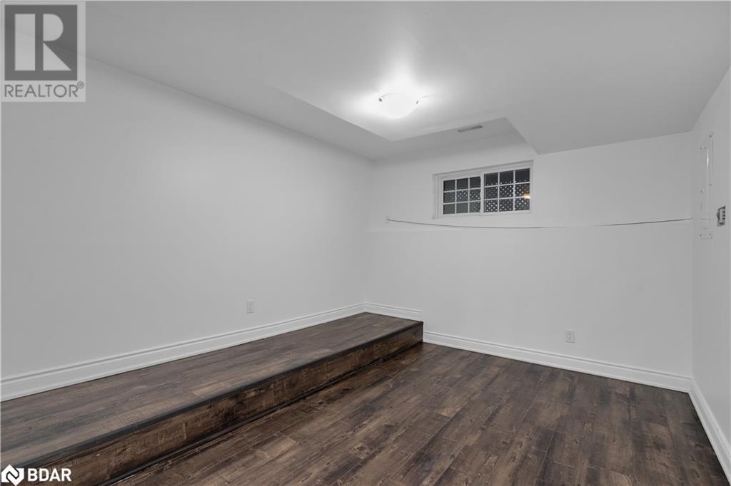 454 Laclie Street, Orillia, Ontario  L3V 4P8 - Photo 16 - 40606030