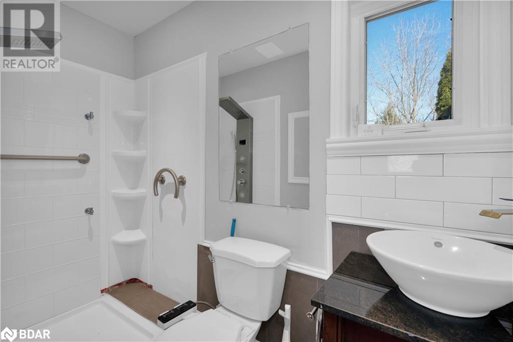 454 Laclie Street, Orillia, Ontario  L3V 4P8 - Photo 7 - 40606030