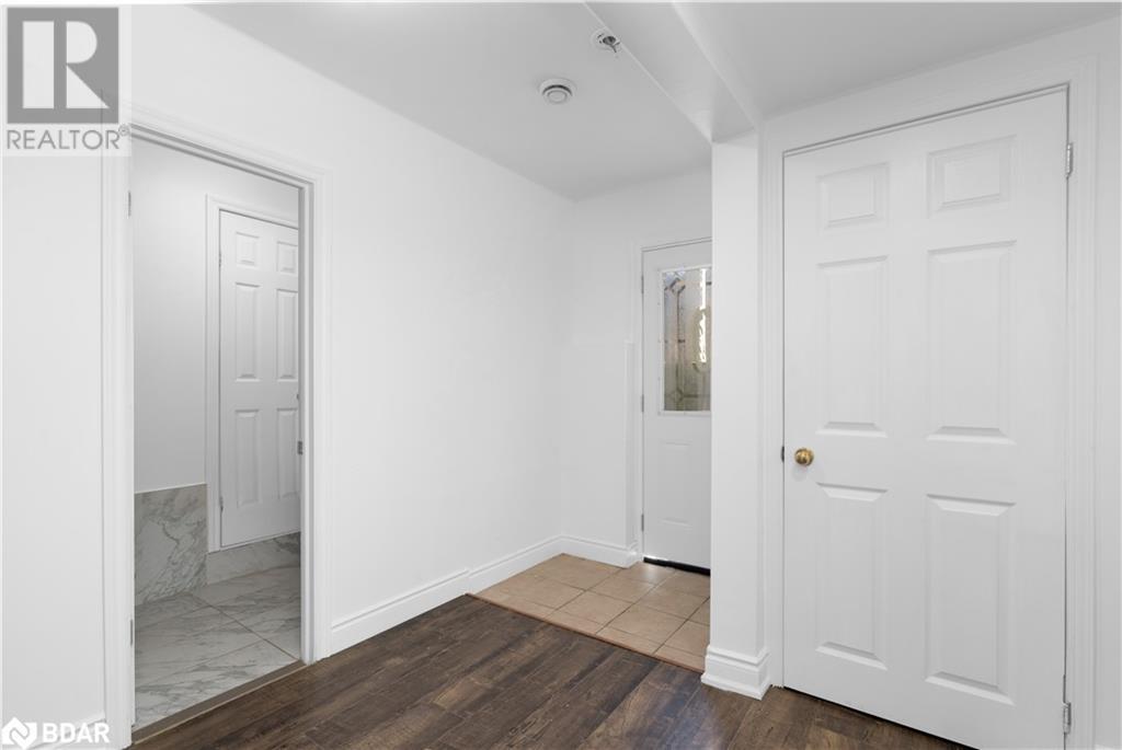 454 Laclie Street, Orillia, Ontario  L3V 4P8 - Photo 9 - 40606030